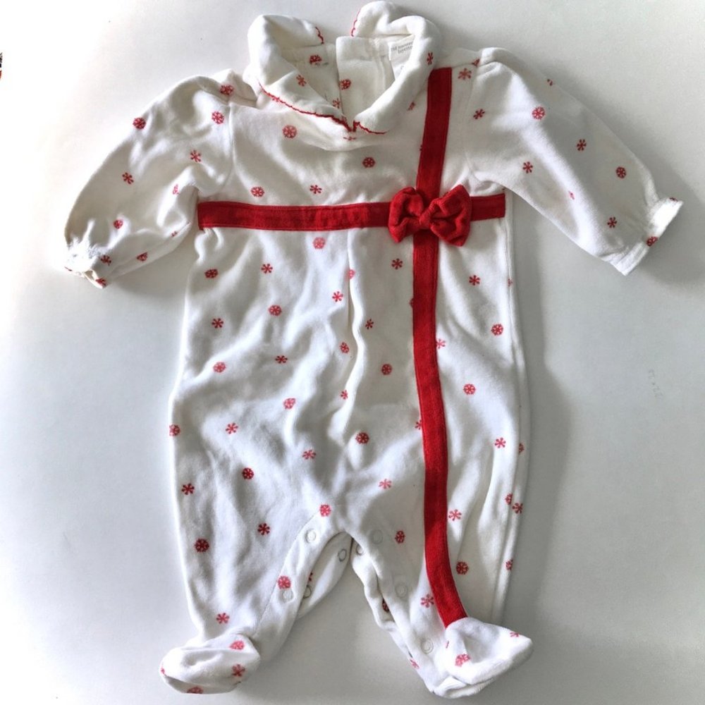 First Moments Long-Sleeved Christmas 1-Piece Fleece Footie PJs